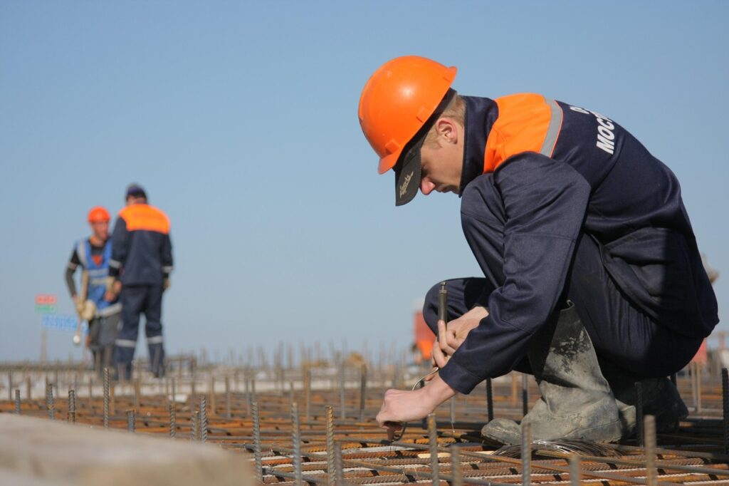 expression, man, safety, helmet, industry, builder, outdoors, equipment, work, contractor, plot, human, safety, builder, builder, builder, builder, builder, contractor, contractor, contractor